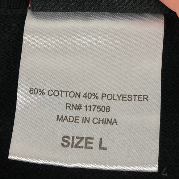 NWOT STRANGER THINGS Sweater L Black Graphic”Friends Don’t Lie”Cotton blend Knit - Picture 6 of 9